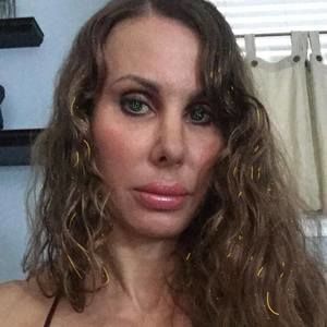 Meet your Posher, Jessie g. r.